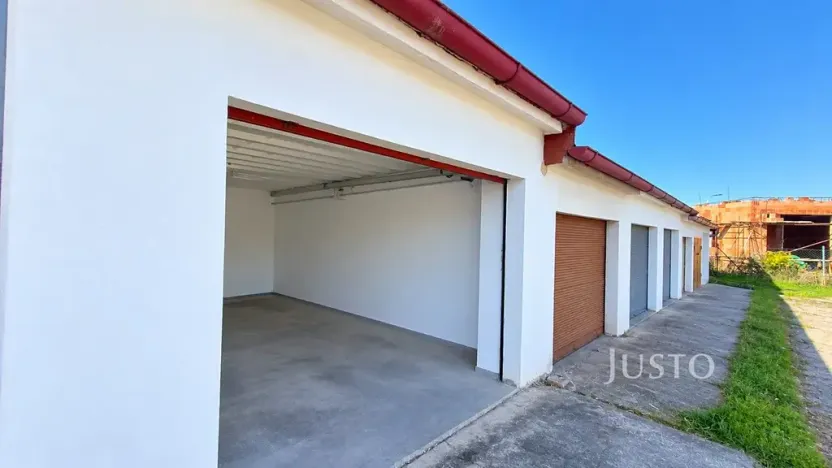 Prodej garáže, Písek, Vrcovická, 18 m2