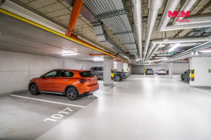 Pronájem bytu 2+kk, Praha - Hloubětín, Waltariho, 49 m2