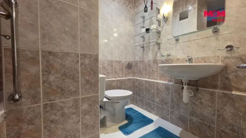 Pronájem bytu 1+1, Karlovy Vary - Rybáře, Sibiřská, 37 m2