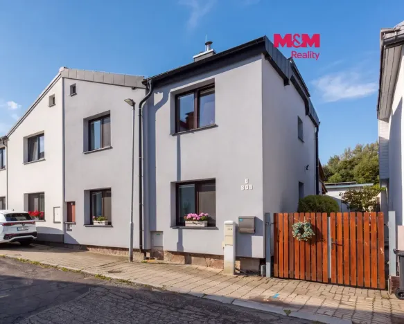Prodej rodinného domu, Karlovy Vary - Stará Role, Slezská, 131 m2