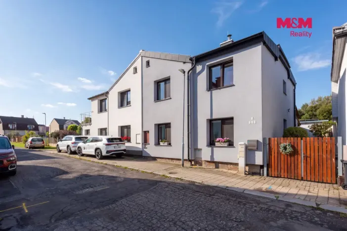 Prodej rodinného domu, Karlovy Vary - Stará Role, Slezská, 131 m2