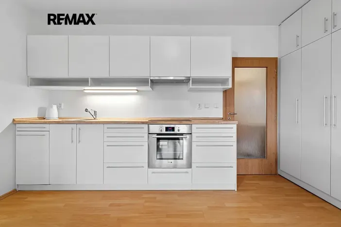 Pronájem bytu 2+kk, Plzeň, Waltrova, 62 m2
