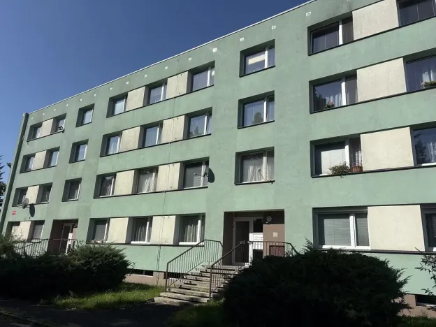 Pronájem bytu 3+1, Jičín, Nám. V. Čtvrtka, 68 m2