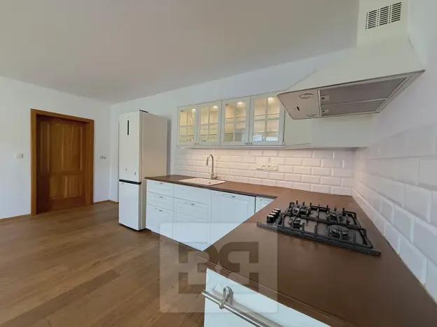 Pronájem bytu 3+kk, Jičín, Barákova, 70 m2