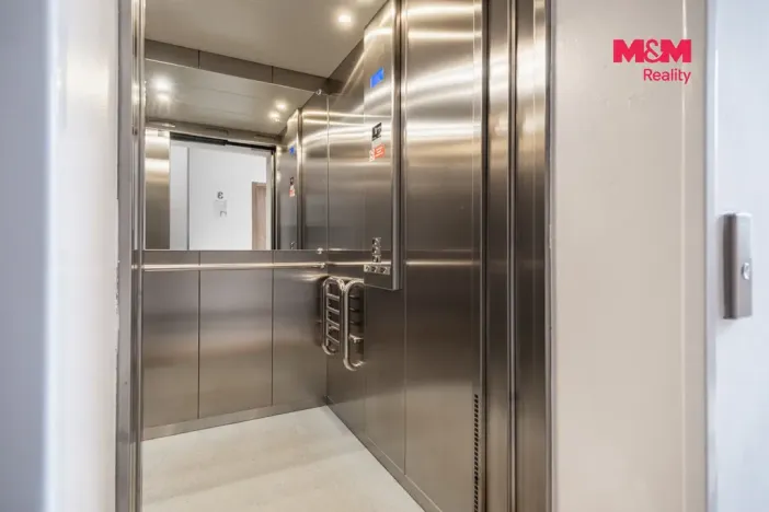 Pronájem bytu 2+kk, Nymburk, Palackého třída, 77 m2