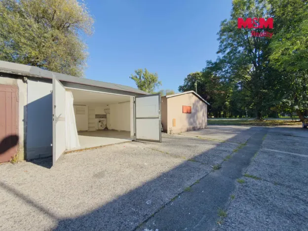 Prodej garáže, Karviná - Nové Město, Zakladatelská, 26 m2