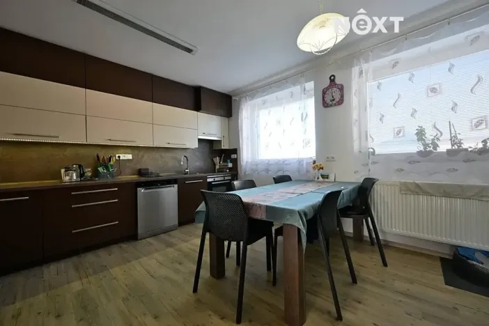 Prodej rodinného domu, Habrůvka, 290 m2