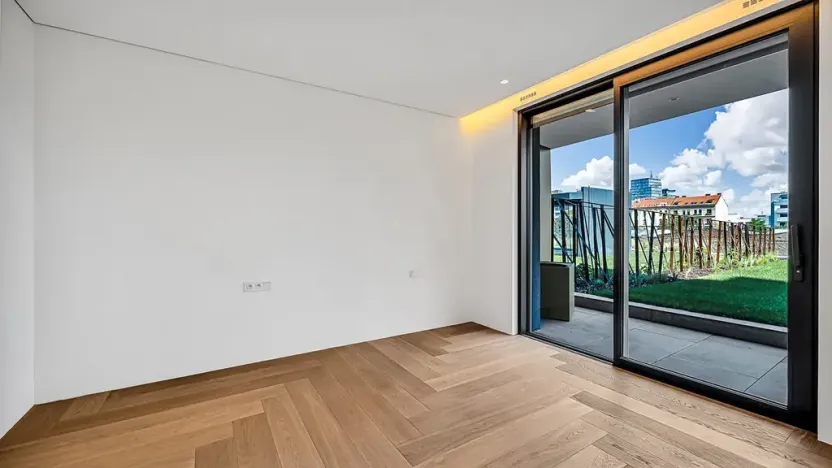 Prodej bytu 4+kk, Praha - Holešovice, Komunardů, 181 m2