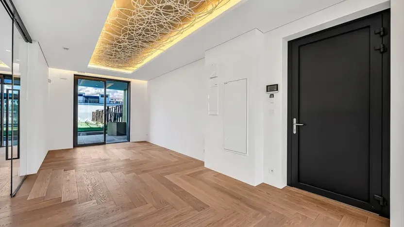 Prodej bytu 4+kk, Praha - Holešovice, Komunardů, 181 m2