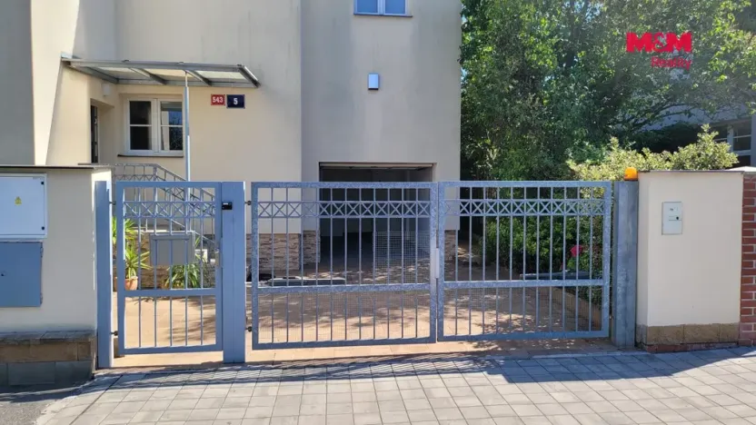 Pronájem garáže, Praha - Suchdol, K Horoměřicům, 16 m2