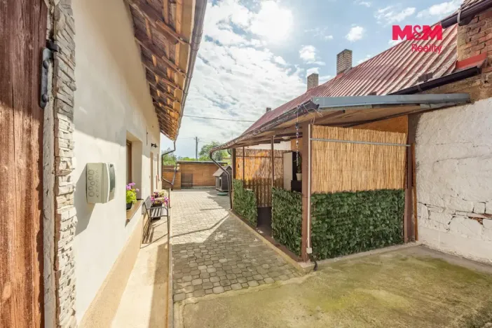 Prodej rodinného domu, Klobuky - Kobylníky, 204 m2