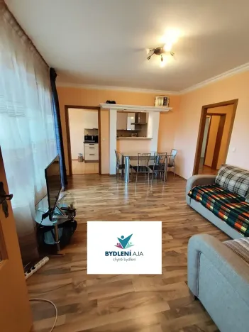 Prodej bytu 4+1, Teplice, Pod školou, 76 m2
