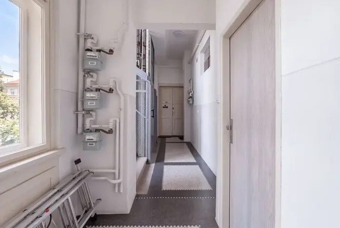 Pronájem bytu 2+kk, Praha - Nové Město, Novomlýnská, 57 m2