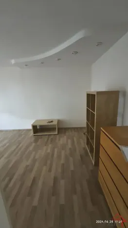 Pronájem bytu 1+1, Staré Město, Kopánky, 35 m2