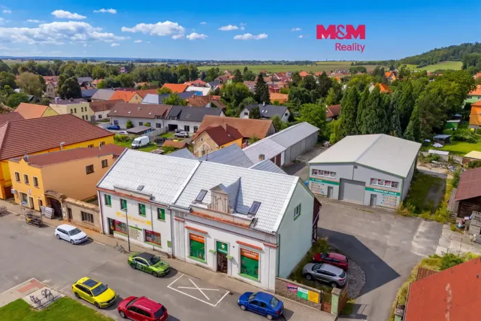 Pronájem obchodního prostoru, Křinec, Náměstí, 439 m2