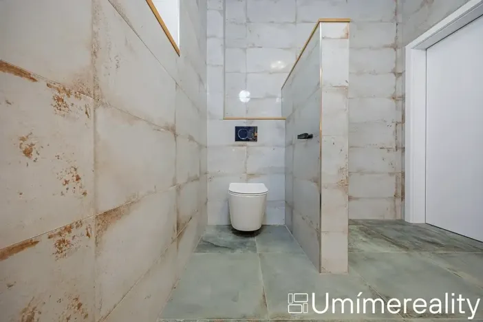 Prodej rodinného domu, Kařez, 161 m2