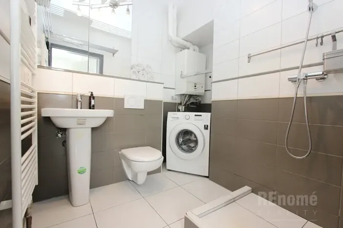 Prodej bytu 1+kk, Praha - Ruzyně, Drnovská, 27 m2