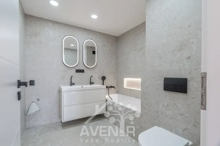 Prodej bytu 4+kk, Napajedla, Nábřeží, 72 m2