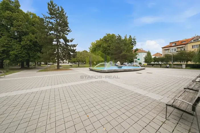 Pronájem bytu 1+1, Prostějov, nám. Spojenců, 37 m2