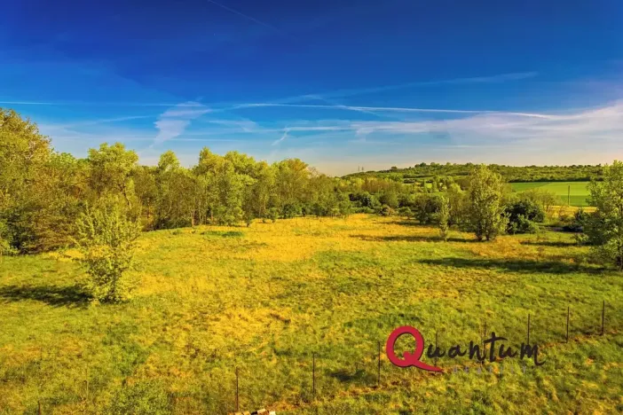 Prodej komerčního pozemku, Tišice, Mělnická, 6186 m2