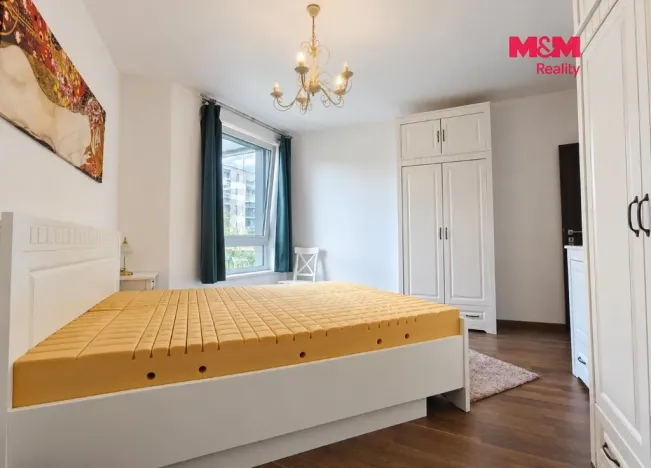 Pronájem bytu 2+kk, Praha, Rižská, 57 m2