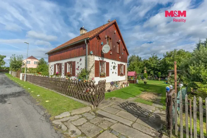 Prodej rodinného domu, Mikulášovice, 85 m2