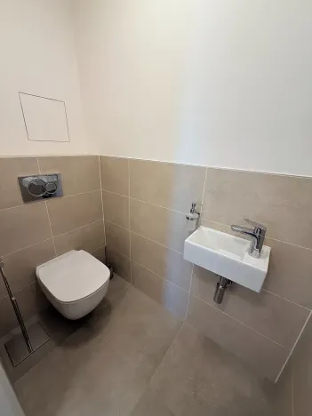 Pronájem bytu 3+kk, Praha - Řeporyje, Haenkeho, 65 m2