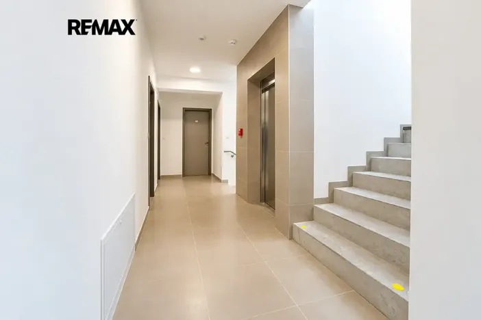 Pronájem bytu 1+kk, Kolín, 5. května, 53 m2