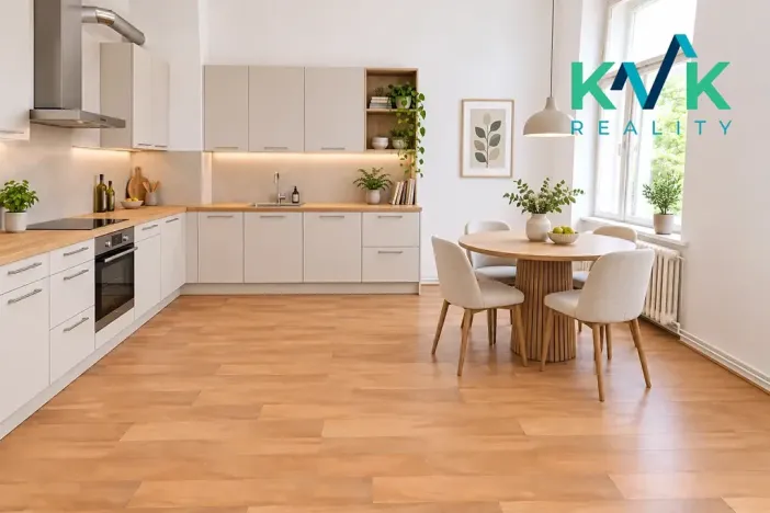 Prodej bytu 2+1, Karlovy Vary, Zámecký vrch, 72 m2