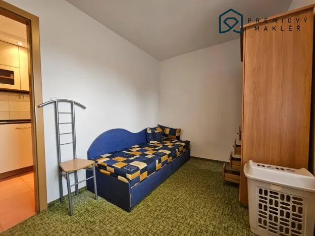 Pronájem bytu 3+1, Meziboří, Okružní, 60 m2