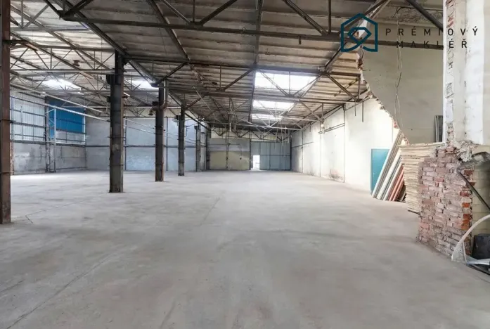 Prodej komerčního pozemku, Místo, 47801 m2