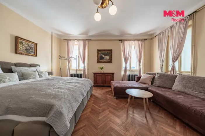 Pronájem rodinného domu, Rožďalovice, Tyršova, 300 m2