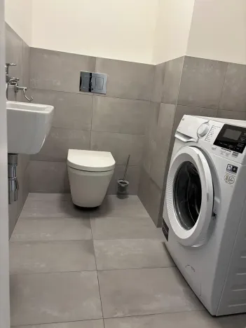 Pronájem bytu 3+kk, Praha - Vysočany, Hindlova, 72 m2