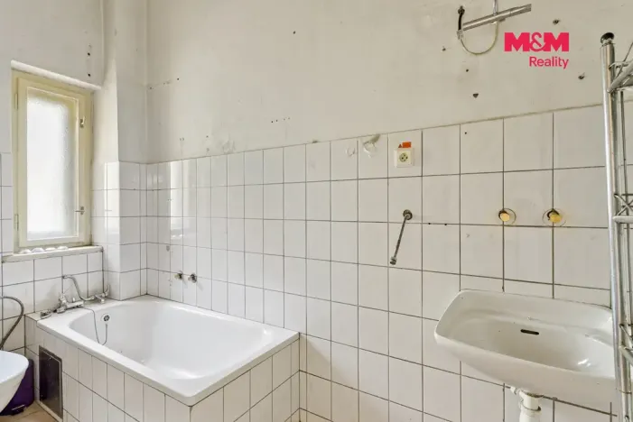 Prodej bytu 2+1, Liberec - Liberec I-Staré Město, Klostermannova, 240 m2
