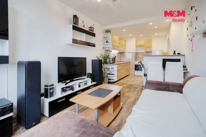 Prodej bytu 2+kk, Kralupy nad Vltavou - Lobeček, Krakovská, 40 m2