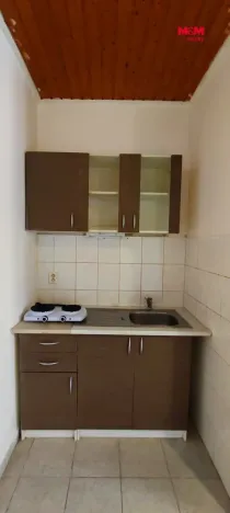 Pronájem bytu 1+kk, Jaroměř - Pražské Předměstí, Národní, 21 m2