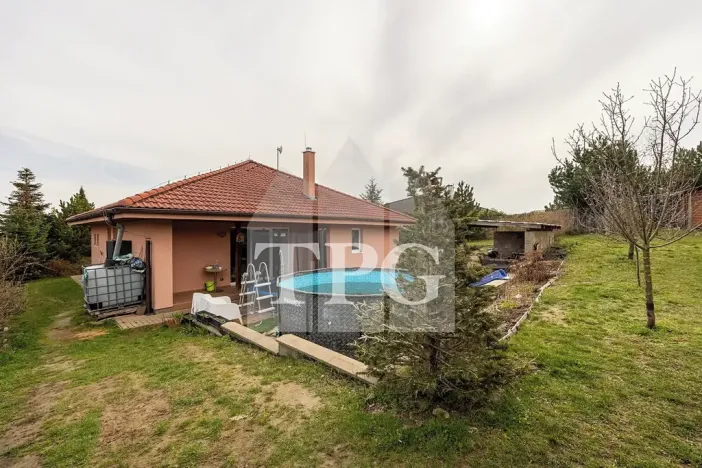 Prodej rodinného domu, Doubravčice, Pod vodárnou, 140 m2