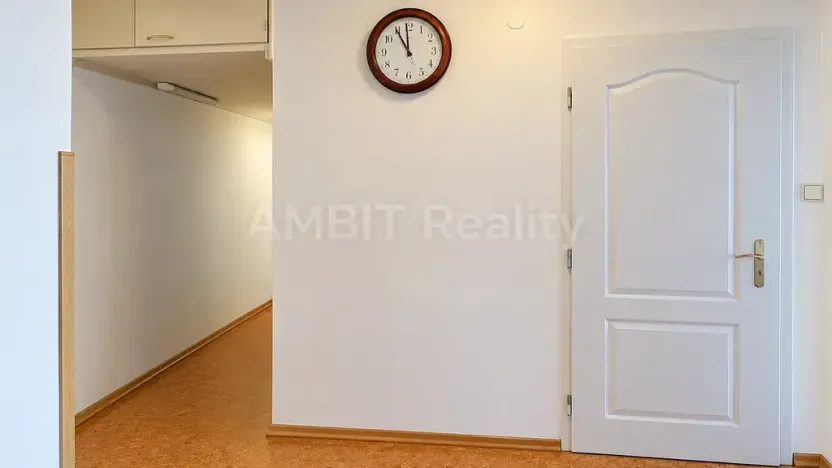 Pronájem bytu 3+1, Praha - Dejvice, Evropská, 80 m2