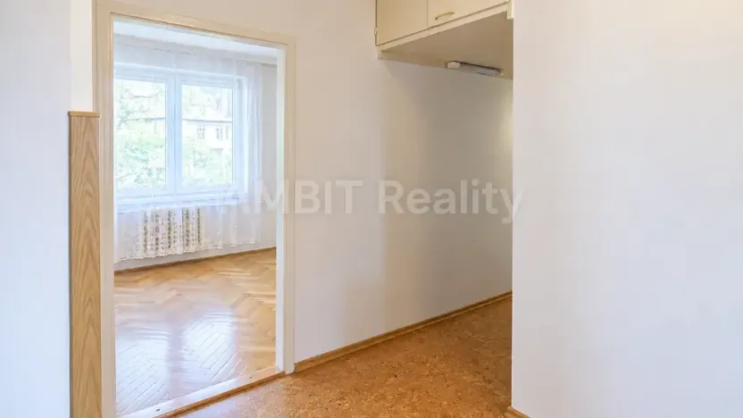 Pronájem bytu 3+1, Praha - Dejvice, Evropská, 80 m2