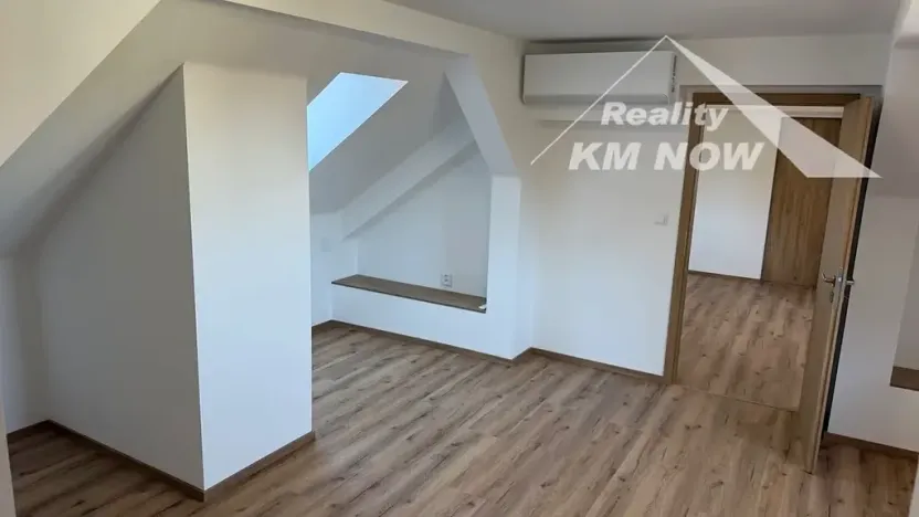 Pronájem bytu 3+kk, Kroměříž, Velké náměstí, 80 m2