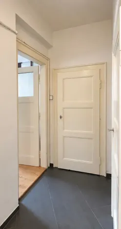Pronájem bytu 1+kk, Praha - Nusle, Nad Jezerkou, 37 m2