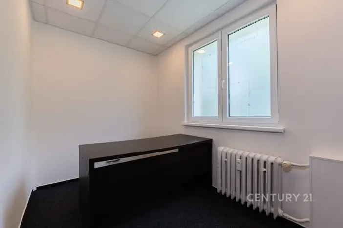 Prodej kanceláře, Most, Obránců míru, 68 m2
