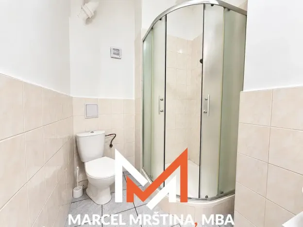 Pronájem bytu 2+kk, Náchod, Žižkova, 43 m2