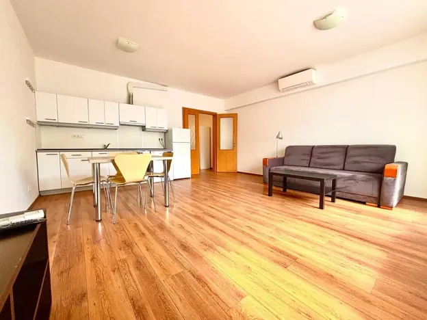 Pronájem bytu 3+kk, Praha - Karlín, Křižíkova, 73 m2