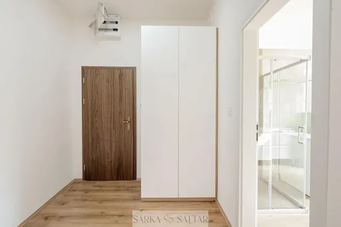 Pronájem bytu 2+kk, Praha - Staré Město, Anenská, 54 m2