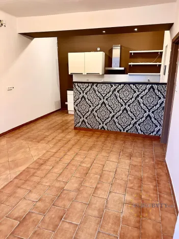Prodej bytu 3+kk, Praha - Nusle, Na Jezerce, 74 m2