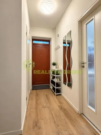 Prodej bytu 2+1, Vsetín, Sušilova, 38 m2