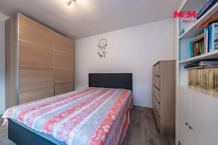 Prodej rodinného domu, Měchenice, V Luhu, 131 m2