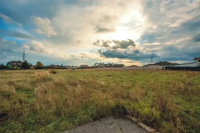 Prodej pozemku pro bydlení, Labské Chrčice, 684 m2