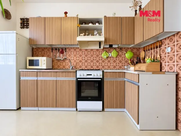 Prodej bytu 3+1, Prostějov - Vrahovice, sídl. Svornosti, 81 m2